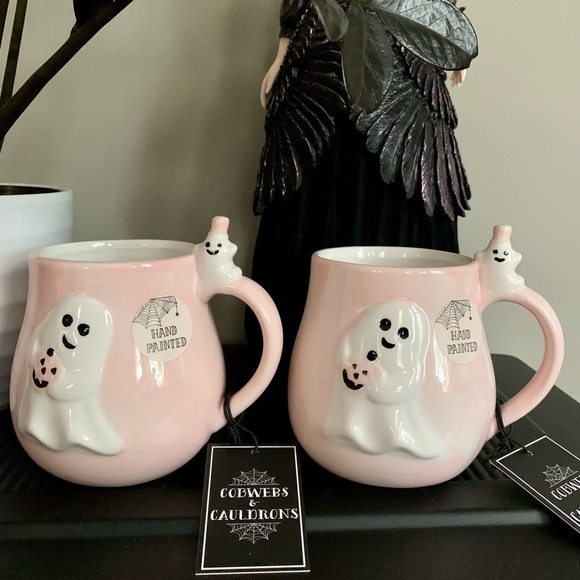 cobwebs & cauldrons Other - COBWEBS & CAULDRONS pink ghost Halloween mug set with mini ghost on handle